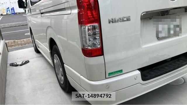 Toyota HIACE VAN 2024-05 8282276-13