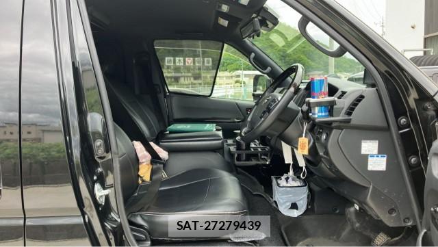 Toyota HIACE VAN 2022-02 8282287-5