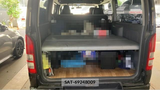 Toyota HIACE VAN 2006-01 8282331-17