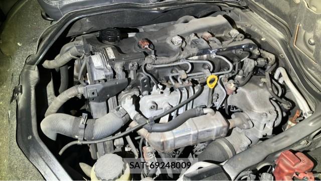 Toyota HIACE VAN 2006-01 8282331-7