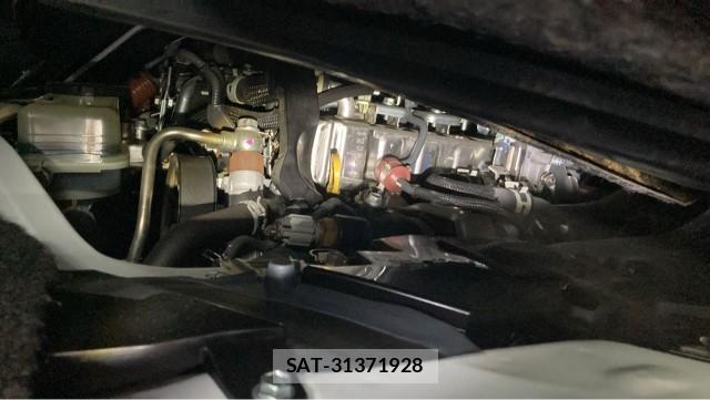 Toyota HIACE VAN 2022-11 8282355-7