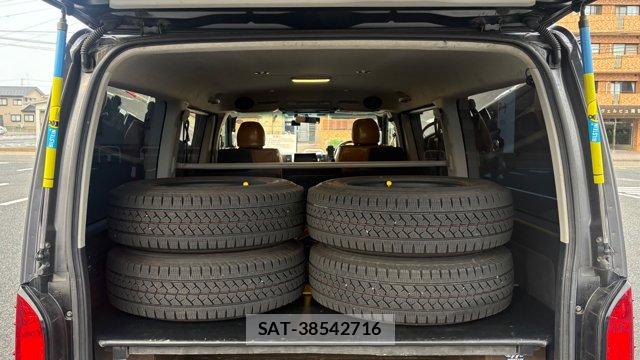 Toyota HIACE VAN 2011-10 8282414-15