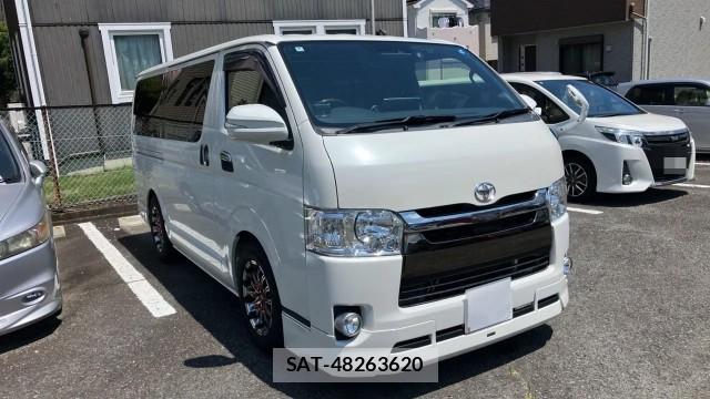 Toyota HIACE VAN 2019-07 8282446-11