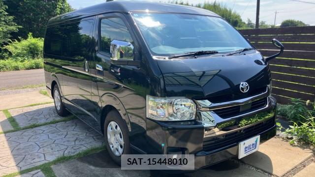 Toyota HIACE VAN 2024-01 8282460-11