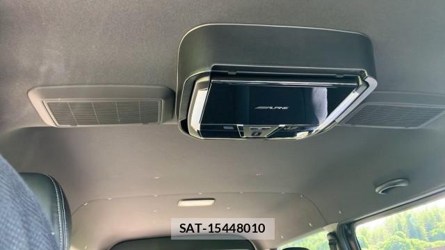 Toyota HIACE VAN 2024-01 8282460-15
