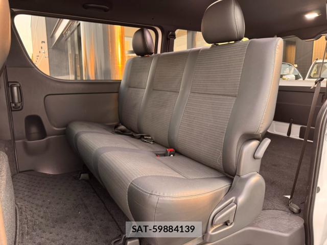 Toyota HIACE VAN 2025-07 8282768-14