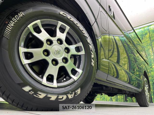 Toyota HIACE VAN 2025-09 8282843-12