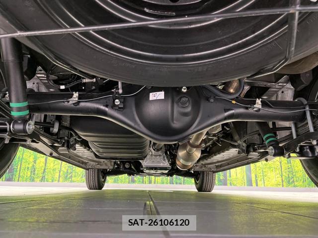 Toyota HIACE VAN 2025-09 8282843-18