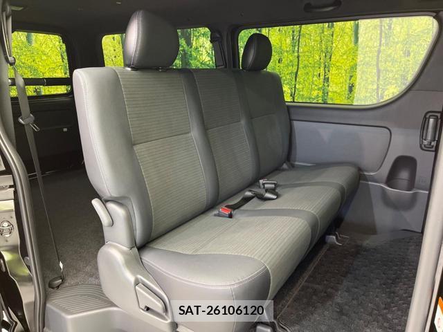 Toyota HIACE VAN 2025-09 8282843-8
