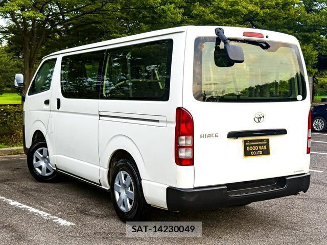 Toyota HIACE VAN 2015-03 8283242-2