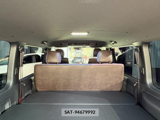 Toyota HIACE VAN 2021-10 8283568-14