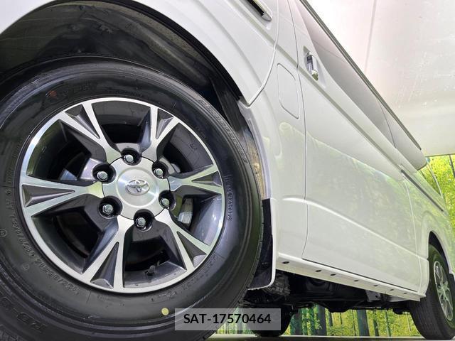 Toyota HIACE VAN 2017-02 8283586-12