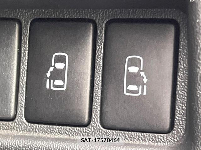 Toyota HIACE VAN 2017-02 8283586-5