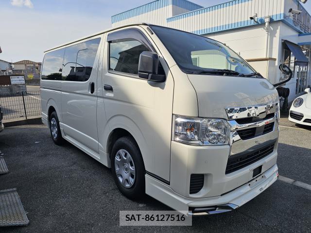 Toyota HIACE VAN 2025-07 8283696-0