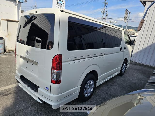 Toyota HIACE VAN 2025-07 8283696-1