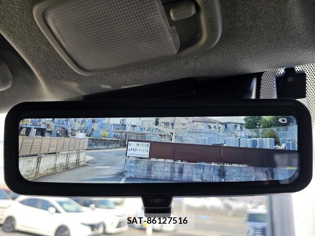 Toyota HIACE VAN 2025-07 8283696-10