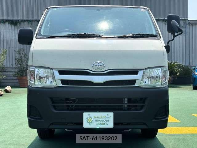 Toyota HIACE VAN 2012-12 8283734-16