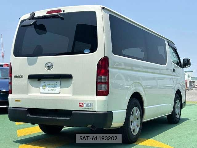 Toyota HIACE VAN 2012-12 8283734-2