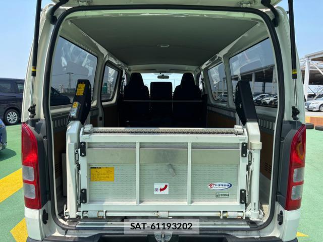 Toyota HIACE VAN 2012-12 8283734-9