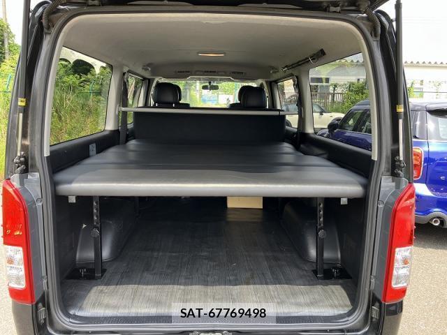 Toyota HIACE VAN 2018-03 8283915-6