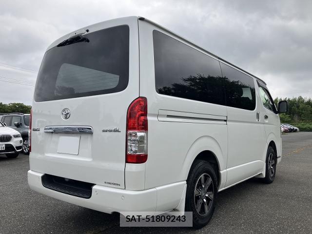 Toyota HIACE VAN 2020-09 8283916-1