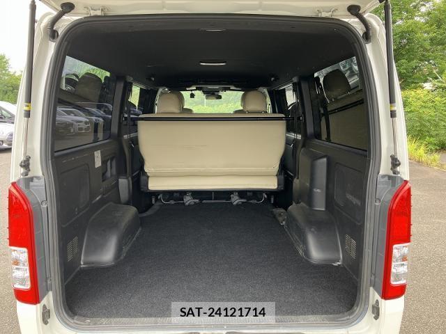 Toyota HIACE VAN 2020-03 8283919-6