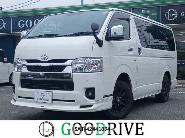 Toyota HIACE VAN 2024-01 8283987-0