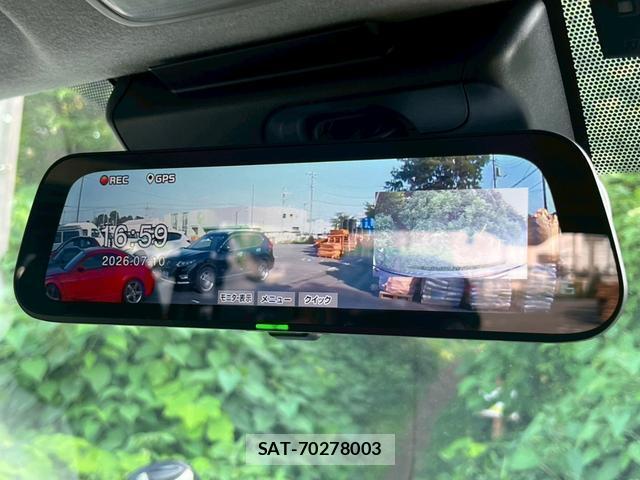 Toyota HIACE VAN 2018-08 8284058-1