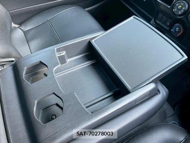 Toyota HIACE VAN 2018-08 8284058-5