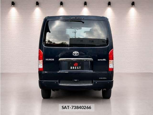 Toyota HIACE VAN 2021-12 8284169-3