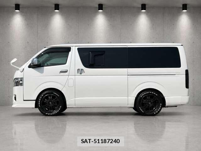 Toyota HIACE VAN 2023-05 8284197-2