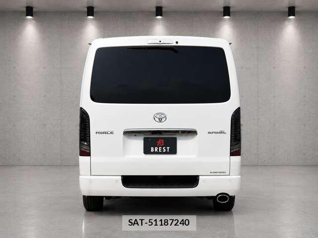 Toyota HIACE VAN 2023-05 8284197-3