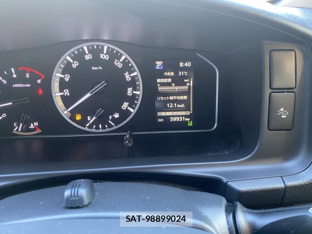 Toyota HIACE VAN 2022 8284333-13