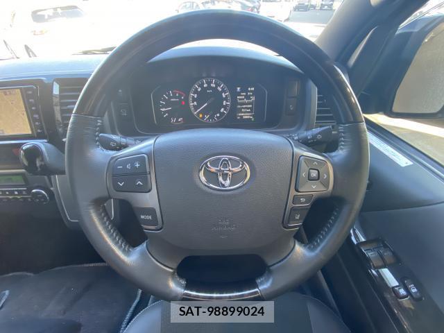Toyota HIACE VAN 2022 8284333-3