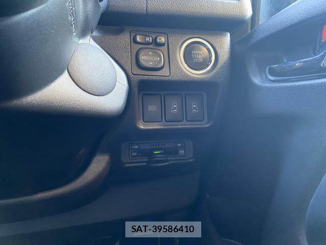 Toyota HIACE VAN 2021-01 8284334-11