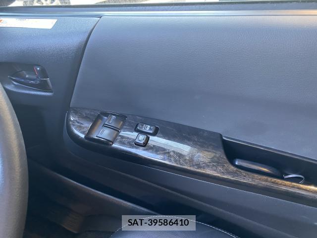 Toyota HIACE VAN 2021-01 8284334-12