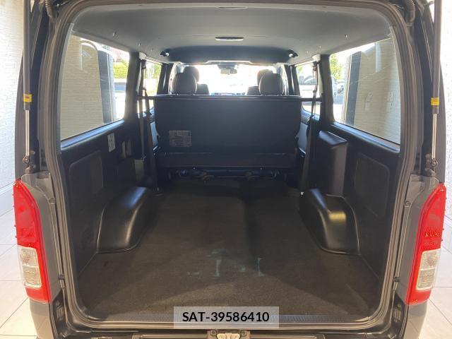 Toyota HIACE VAN 2021-01 8284334-9