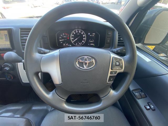 Toyota HIACE VAN 2024 8284339-3