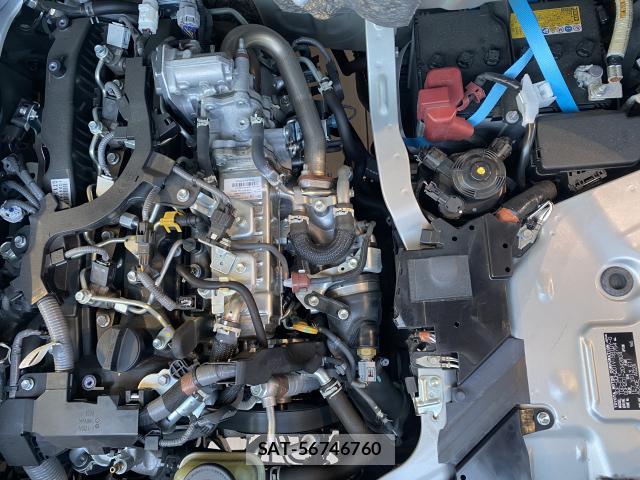 Toyota HIACE VAN 2024 8284339-7