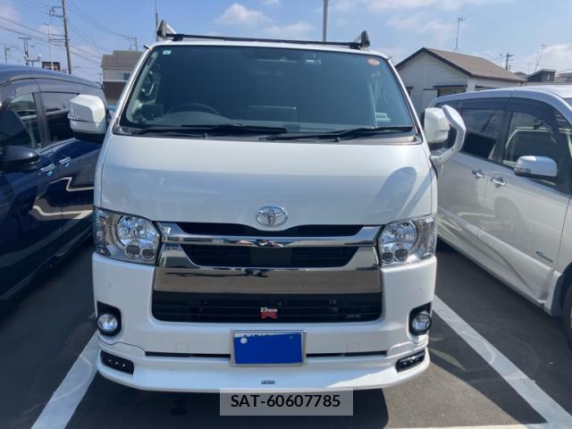 Toyota HIACE VAN 2021-09 8284828-0