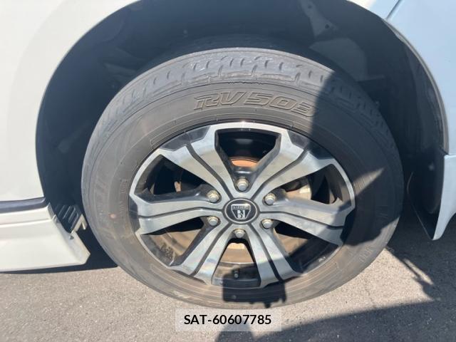 Toyota HIACE VAN 2021-09 8284828-5