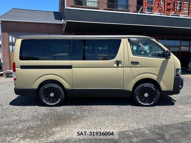 Toyota HIACE VAN 2018-06 8285305-3
