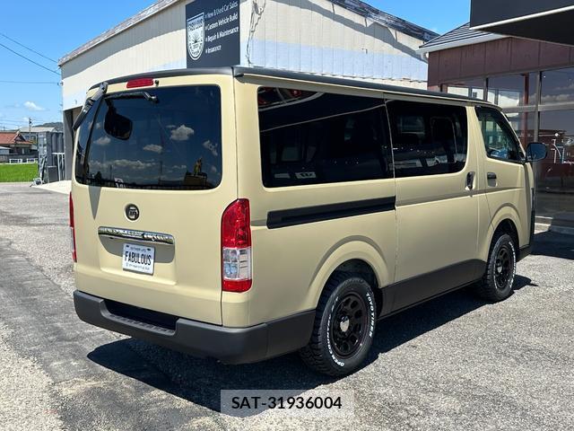 Toyota HIACE VAN 2018-06 8285305-4