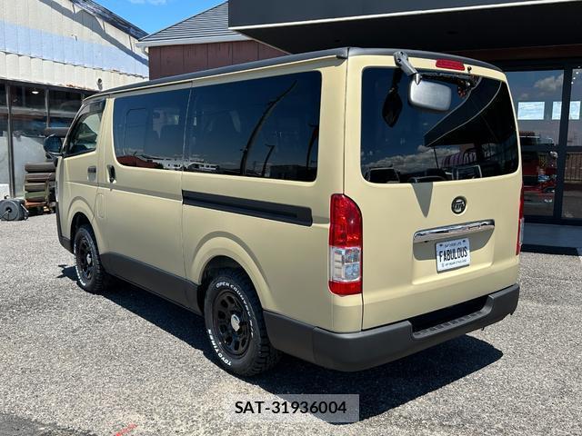 Toyota HIACE VAN 2018-06 8285305-6
