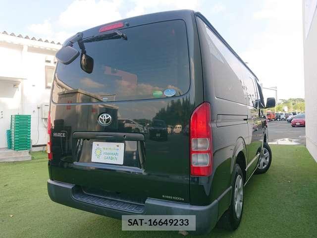 Toyota HIACE VAN 2019-12 8285480-1
