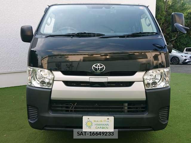 Toyota HIACE VAN 2019-12 8285480-17