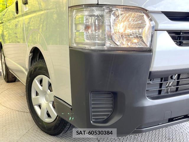 Toyota HIACE VAN 2020-11 8285614-11