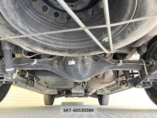 Toyota HIACE VAN 2020-11 8285614-18