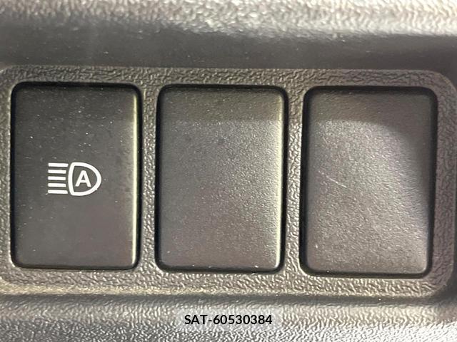 Toyota HIACE VAN 2020-11 8285614-5