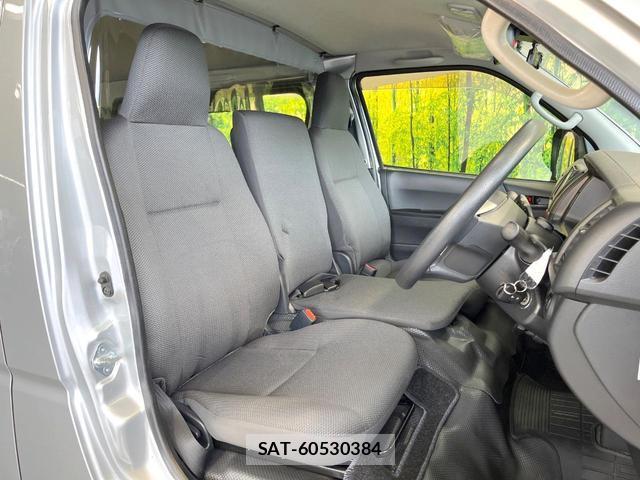 Toyota HIACE VAN 2020-11 8285614-7